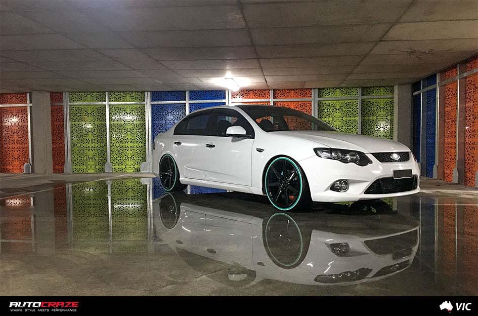FORD-FALCON-VERONA-GLOSS-BLACK